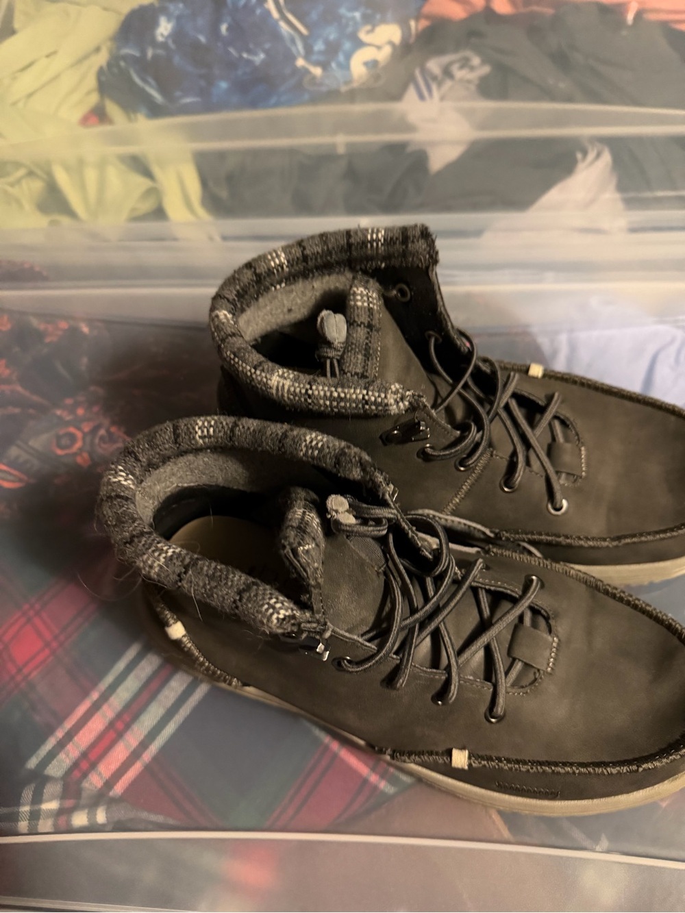 Hey Dude Black Chukka Lace-Up Boots with Knit Collar